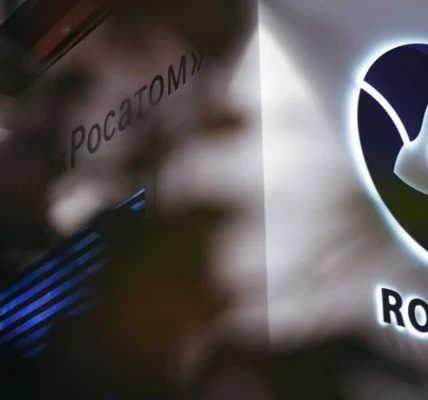 Росатом ігнорує санкції Британії та продовжує будівництво атомних електростанцій за кордоном - Reuters