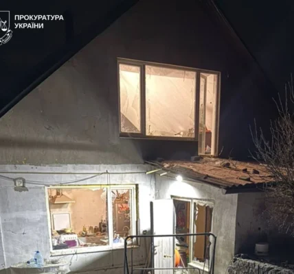 Троє людей постраждали від нічної атаки дроном рф на Харківщині