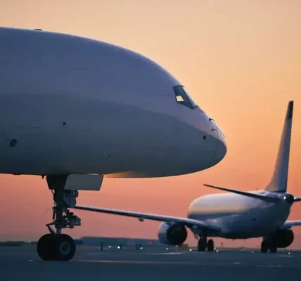 Головний авіаперевізник Дубая очікує повернення до повноцінної роботи найближчими днями