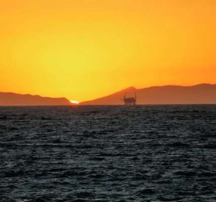 Шалені ціни на пальне у Європі - що відбувається з ринком через війну в Ірані