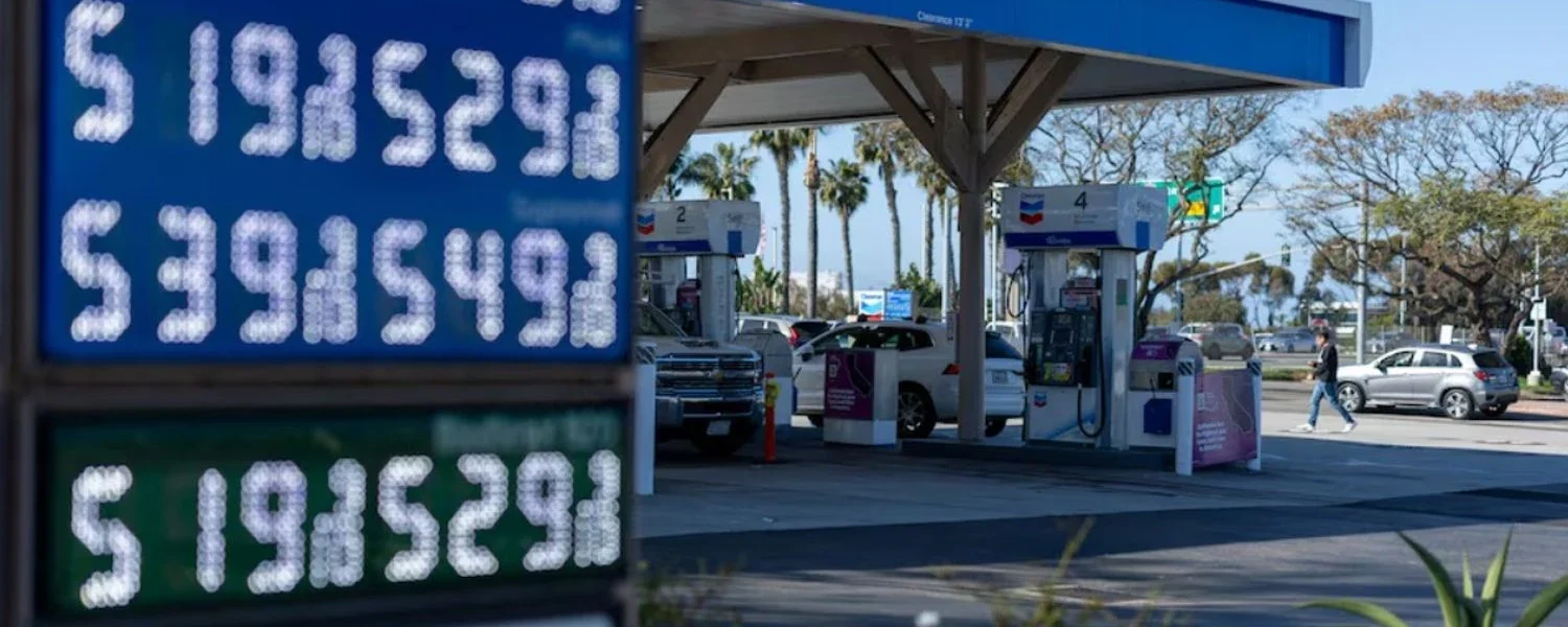 Війна з Іраном спровокувала стрімке зростання цін на пальне в США
