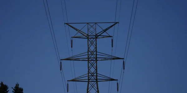 росія атакувала енергетику у кількох регіонах, є відключення світла у 7 областях