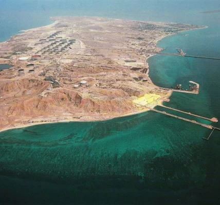 США розглядають план захоплення іранського острова Харк - чим він важливий