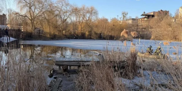 Після загибелі двох дітей на водоймі у Харкові прокуратура та профільні служби провели перевірки