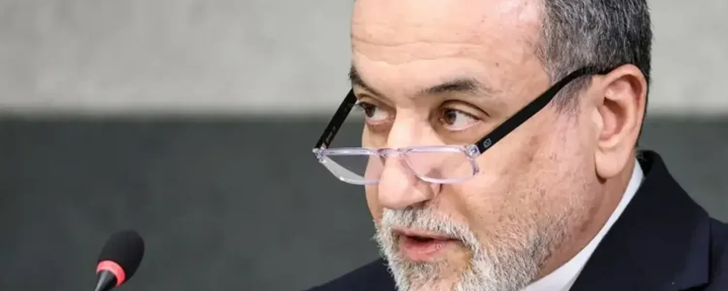 Іран отримує військову допомогу від росії та Китаю для боротьби з США - голова МЗС Арагчі