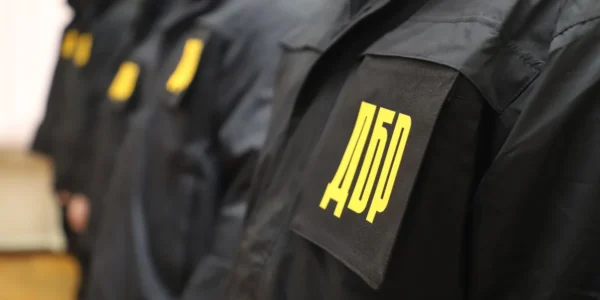 ДБР відкрило провадження після пострілів поліцейського у Запоріжжі і смерті нападника