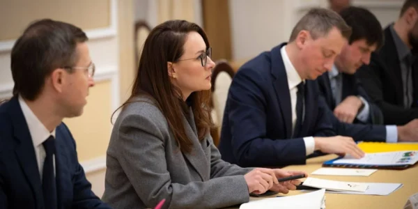 Ринок пального в Україні стабільний, ажіотаж спадає - Свириденко зустрілась із представниками найбільших мереж АЗС