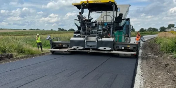 Уряд розподілив 12 млрд гривень на ремонт доріг - Кулеба