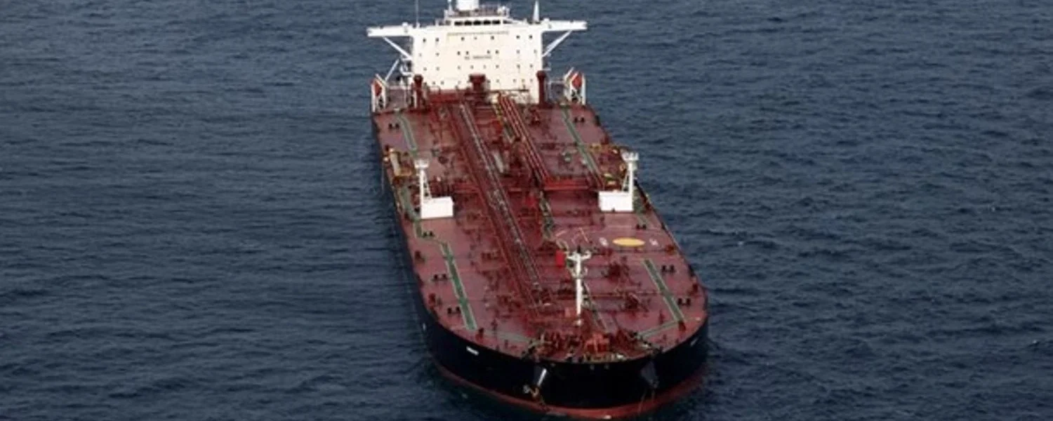 Зеленський: ми працюємо над конфіскацією нафти з суден тіньового флоту рф