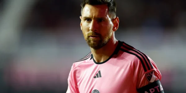 Ліонель Мессі купив іспанський футбольний клуб Корнелья