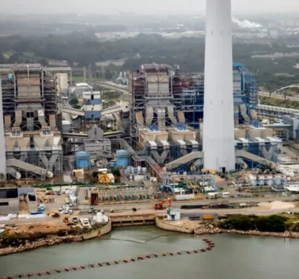 Іран атакував ракетами велику електростанцію в Ізраїлі - ЗМІ