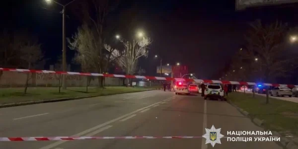 У справі зі стріляниною у патрульних і смертю нападника в Одесі відкрили два провадження, правоохоронці у тяжкому стані
