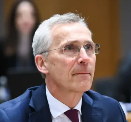 Столтенберг пропонував рф створити буферну зону в Східній Європі перед вторгненням в Україну