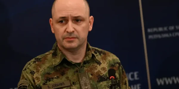 Керівник сербської розвідки спростував фейки про