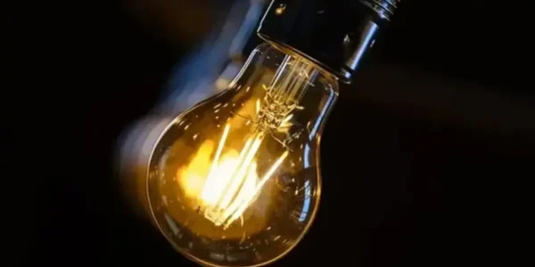 Чому в Україні зросла кількість відключень світла - пояснення від СЕО YASNO