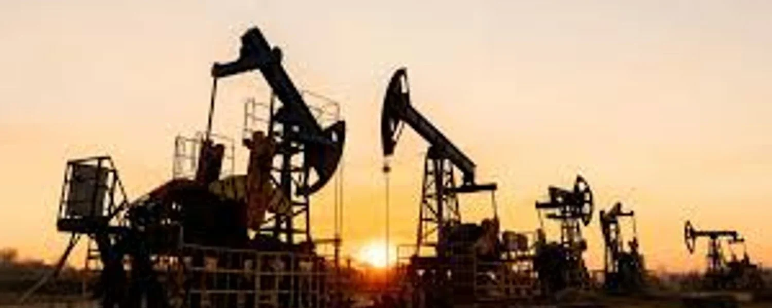 США можуть продовжити дозвіл на купівлю російської нафти - ЗМІ