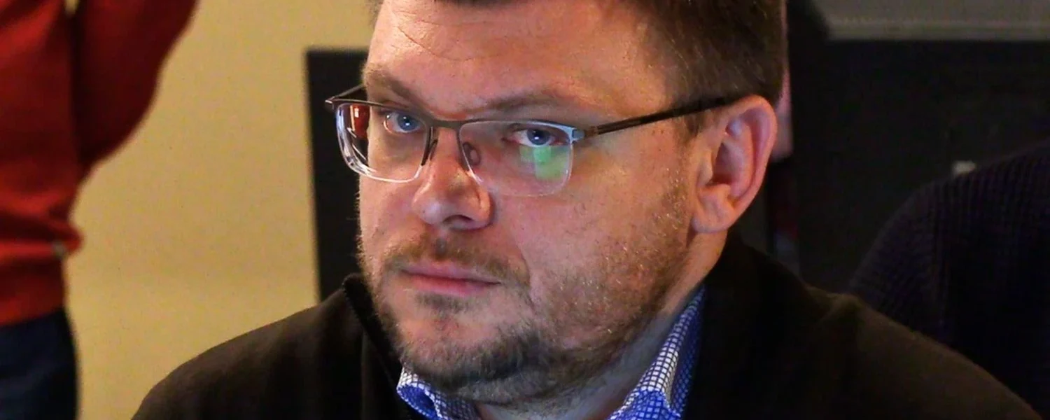 Антикорупційні активісти та депутати замовчують скандал щодо фіктивного усиновлення дитини директором НАБУ Кривоносом – сюжет