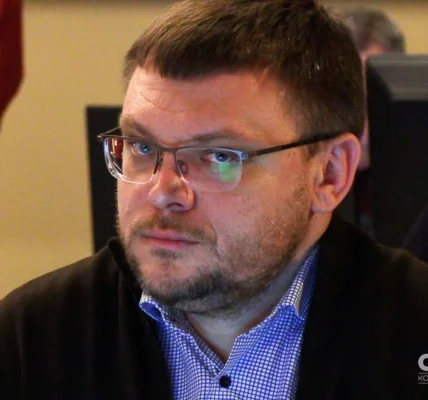 Антикорупційні активісти та депутати замовчують скандал щодо фіктивного усиновлення дитини директором НАБУ Кривоносом – сюжет