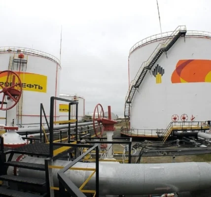 США поновили дію санкцій проти російської нафти - ЗМІ