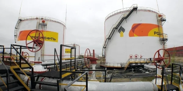 США поновили дію санкцій проти російської нафти - ЗМІ