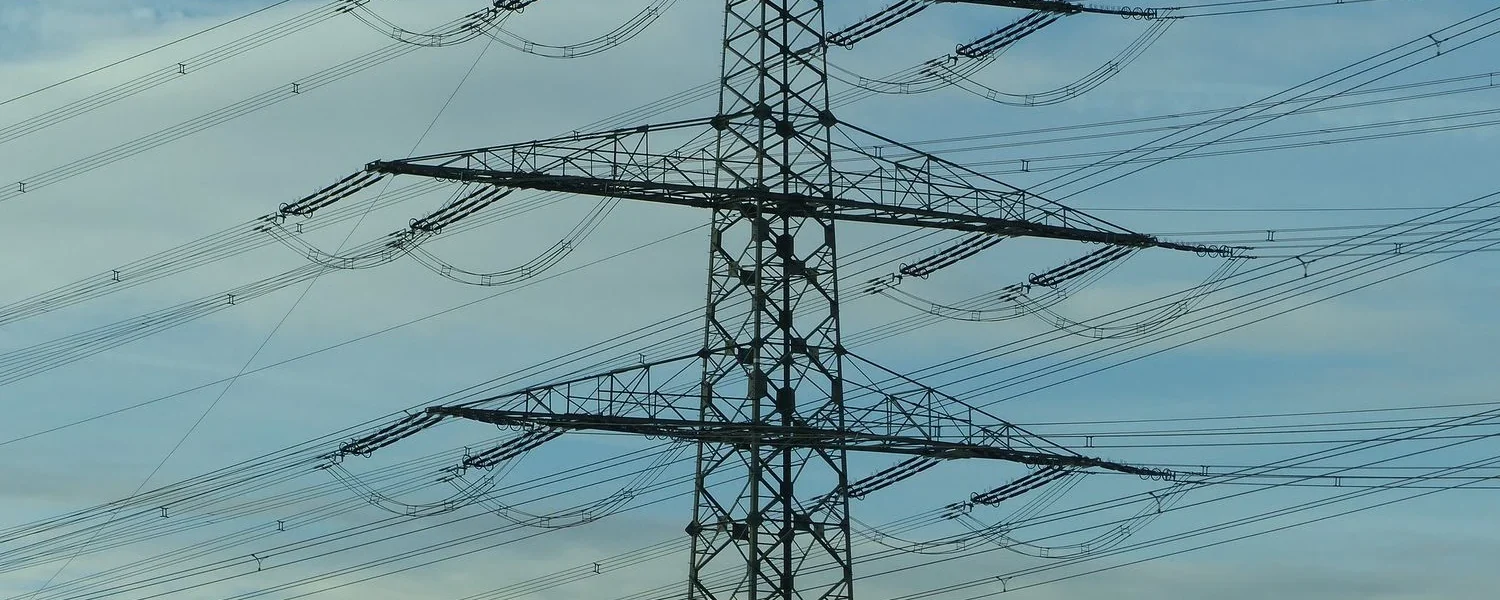 росія атакувала енергетику і спричинила перебої зі світлом у 7 областях