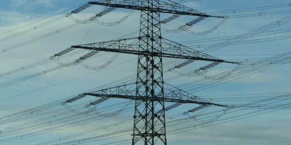 росія атакувала енергетику і спричинила перебої зі світлом у 7 областях