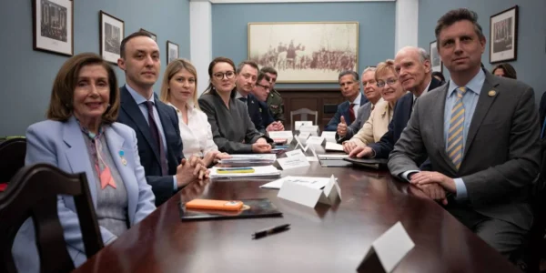 Наш пріоритет – протидія балістичним ракетам: Свириденко зустрілась із Сенатським та Конгресовим Кокусами України