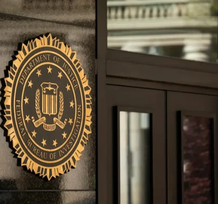 Мін’юст США змінює команду у справі ексдиректора ЦРУ Бреннана на тлі розслідування щодо Трампа