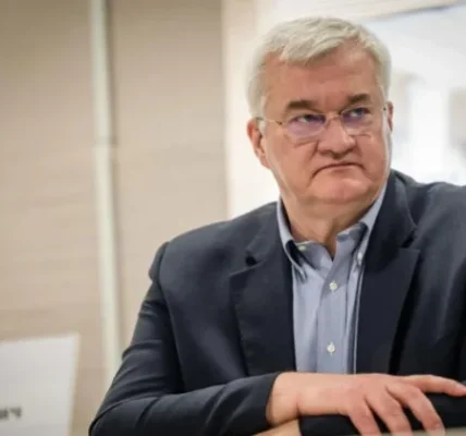 Зеленський домовився про нові пакети підтримки під час зустрічі з представниками ЄС на Кіпрі - Сибіга