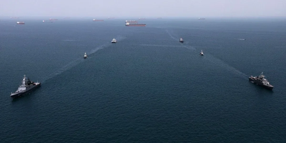 США заявили про можливе відновлення судноплавства в Ормузькій протоці без повного розмінування