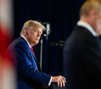 путін провів розмову із Трампом і заявив, що готовий оголосити перемир