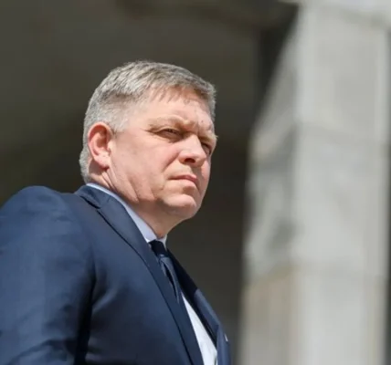 Фіцо: якщо Зеленський зацікавлений у зустрічі - має подзвонити путіну