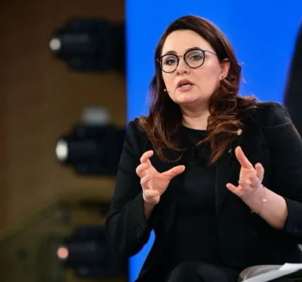 Закупівлі, ціни і будівництво біля аеродромів - Свириденко роз