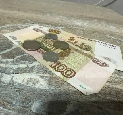 Економіка рф стрімко погіршується через податки, санкції та закриття бізнесів - розвідка