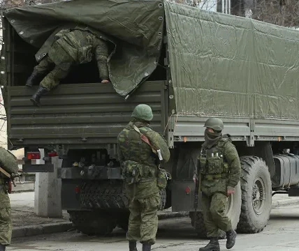 У військ рф на Херсонщині фіксують дефіцит пального після ударів по Криму - АТЕШ