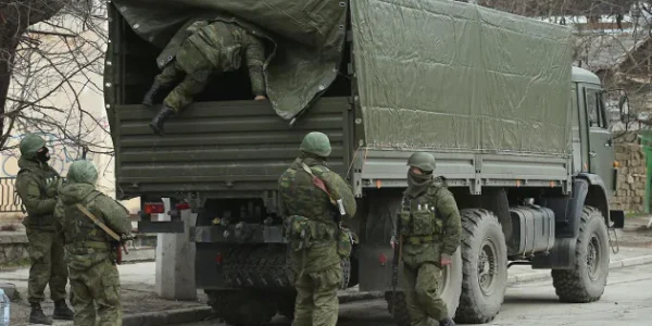 У військ рф на Херсонщині фіксують дефіцит пального після ударів по Криму - АТЕШ
