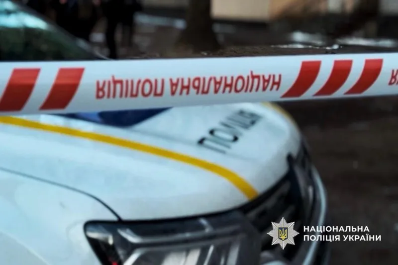 Чоловік влаштував стрілянину біля дитячого майданчика в центрі Одеси, його затримали