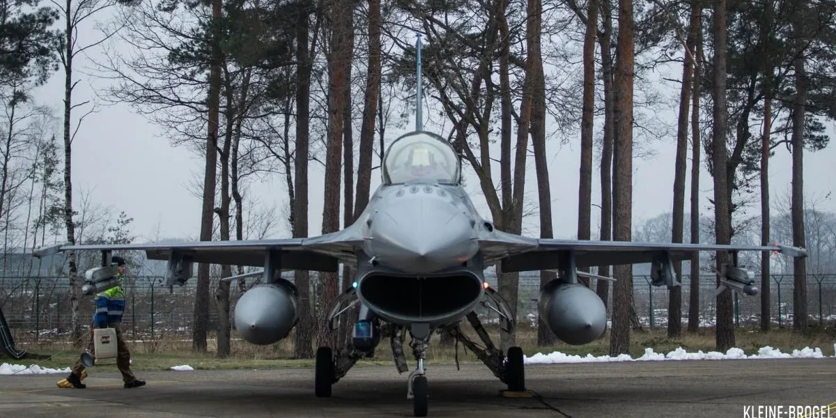 Бельгійські ЗМІ заявили про 53 F-16 для України, хоча офіційно йшлося лише про 30 винищувачів