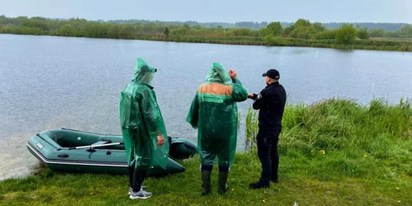 На Рівненщині тиждень шукають 15-річного хлопця, залучили водолазів та дрони