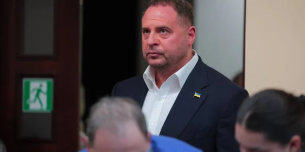 Прокурор САП заявив, що Єрмак радився з гадалкою перед важливими призначеннями