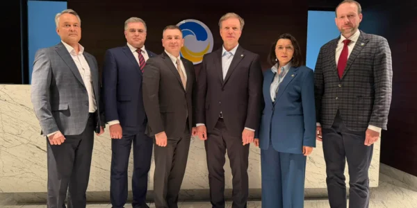 Українські Національні Новини (УНН)