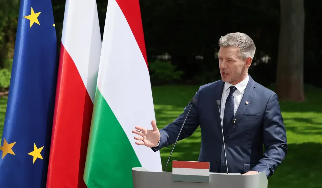 Мадяр заявив про право України захищатися і виступив за сильніші за Будапештський меморандум гарантії
