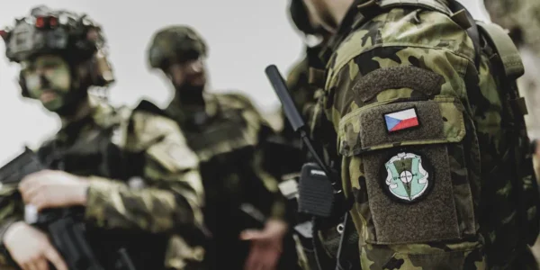 Нова концепція армії Чехії передбачає зміцнення ППО та набір новобранців - Бабіш