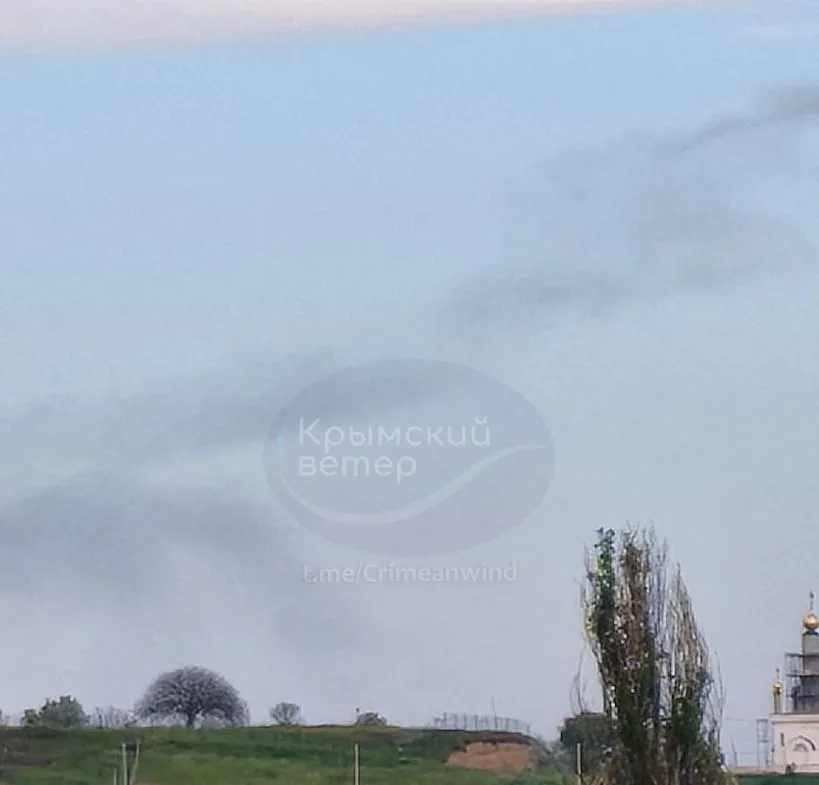 В окупованому Криму пролунали вибухи, ймовірно є приліт по комплексу