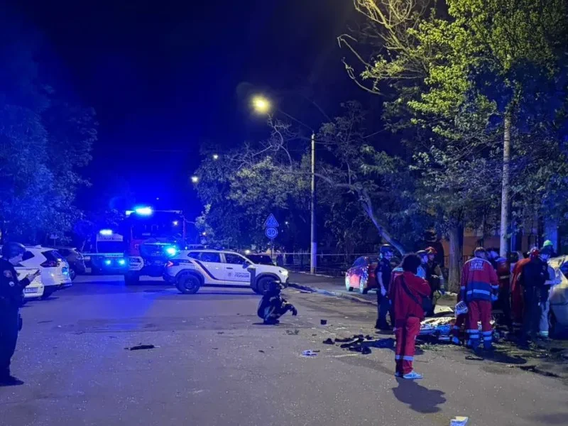 В Одесі СБУ розслідує вибух автомобіля як теракт унаслідок якого постраждали двоє людей