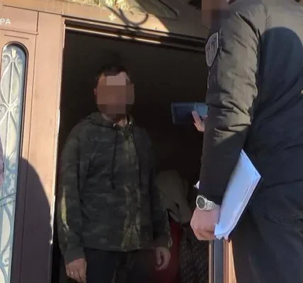 На Тернопільщині посадовець незаконно оформив землі оборонного підприємства на майже 16 млн грн