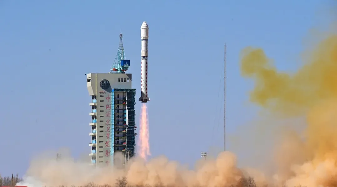 Китай успішно запустив новий супутник для випробування інтернет-технологій