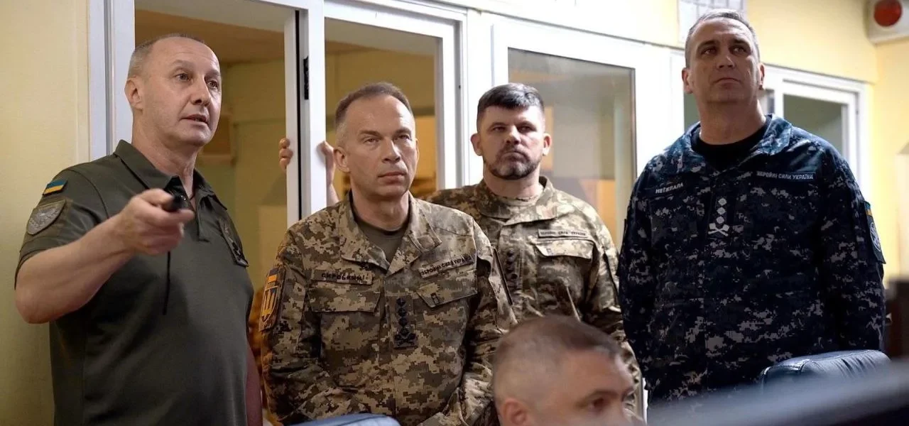 Сирський на півдні наказав посилити ППО для захисту морського коридору