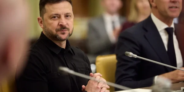 росія здатна щомісяця виробляти близько 120 балістичних ракет - Зеленський