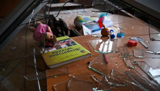 Понад 230 російських військових підозрюються у злочинах проти дітей